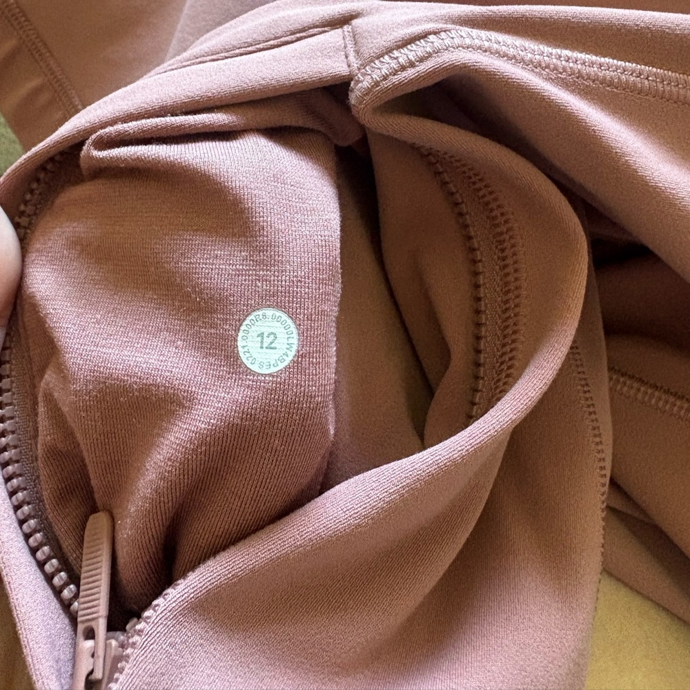 NWT Lululemon hooded define jacket size 12 - Picture 3 of 4